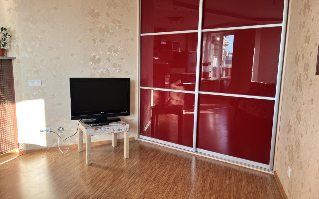 Квартира Дом Тут