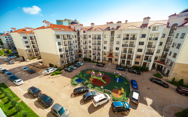 Na Pervoy Beregovoy Linii Ot Home Group apartments Apartments