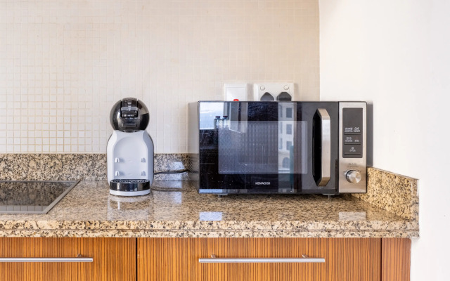 Excellent Panoramic 1BR at Attessa