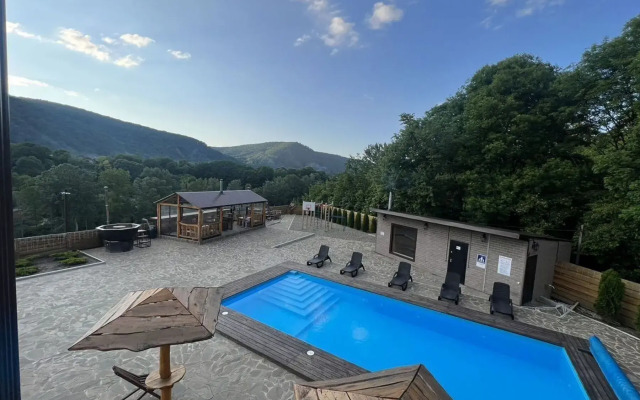 Dlya Spokojnoy Otdyxa, S Baney I Mangalom Private house