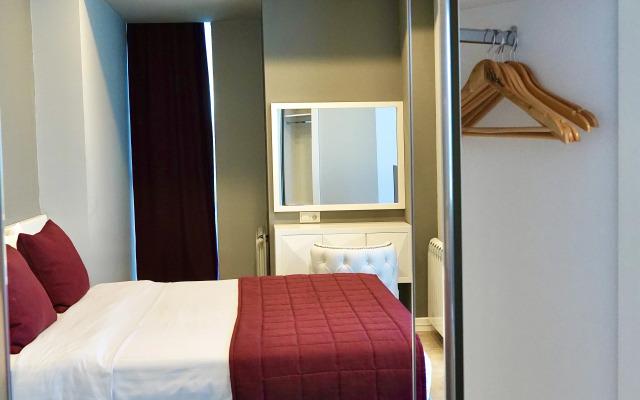 Opera Suite Hotel
