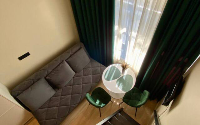 Stilnye Zhk Loft Roschinskaya 10 Apartments