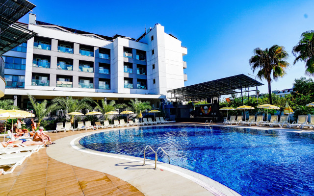 Отель Istanbul Beach