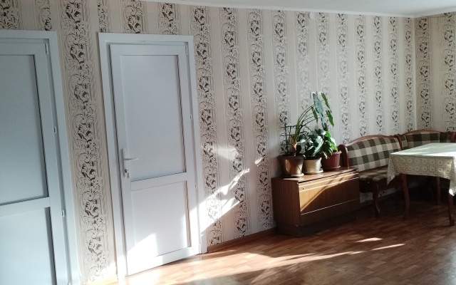 Nadezhda Living Quarters