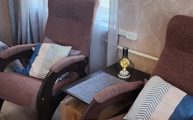 Уютная Двухкомнатная Квартира на Железнодорожной 15