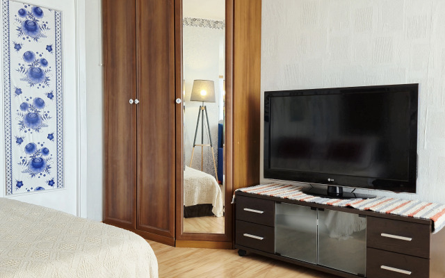 Dizaynerskaya Kvartira Gzhel  V Russkom Stile Flat