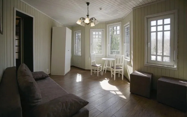 Co Svoim Bannym Kompleksom I Baccejnom Private House