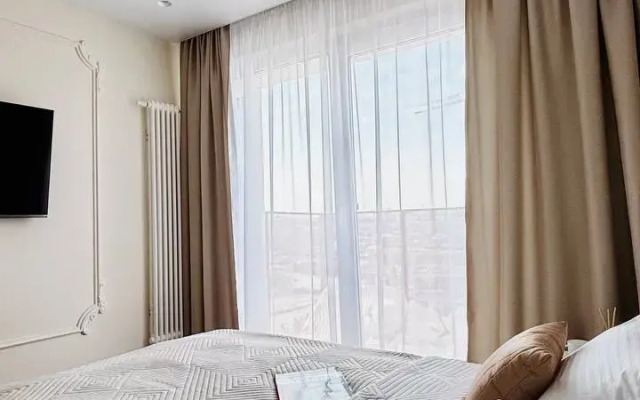 Квартира Студия для двоих MoonRoom72 в Европейском