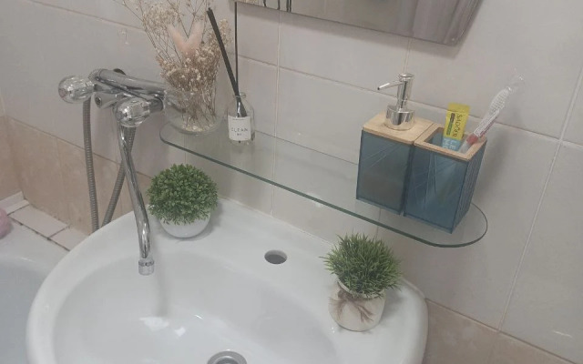 Квартира Уютная Студия в Районе Аэропорта