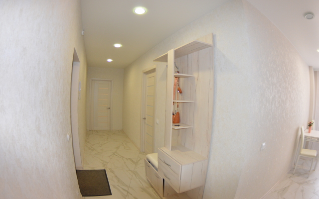 Апартаменты Двухкомнатная квартира на Мира 9В