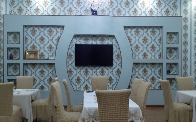 Uyut Hotel