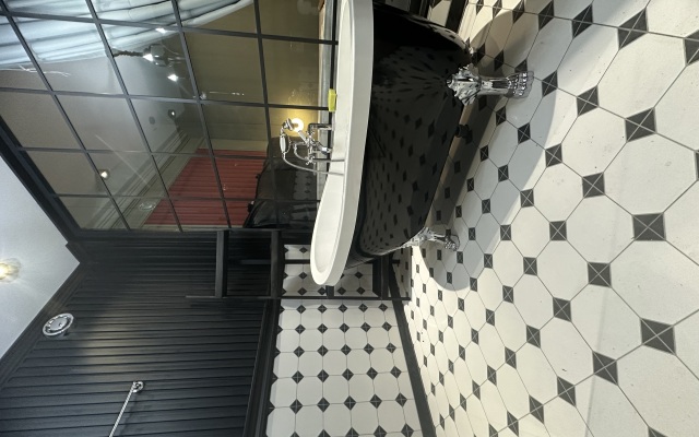 Corner Apartment In Old Tbilisi Apartments
