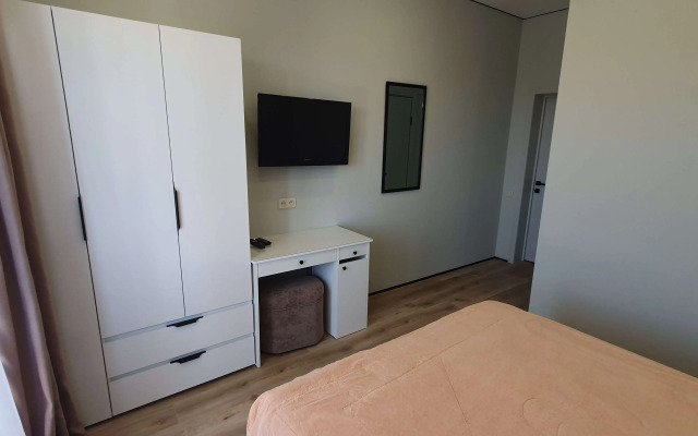 V Sochi Dacha Guest house