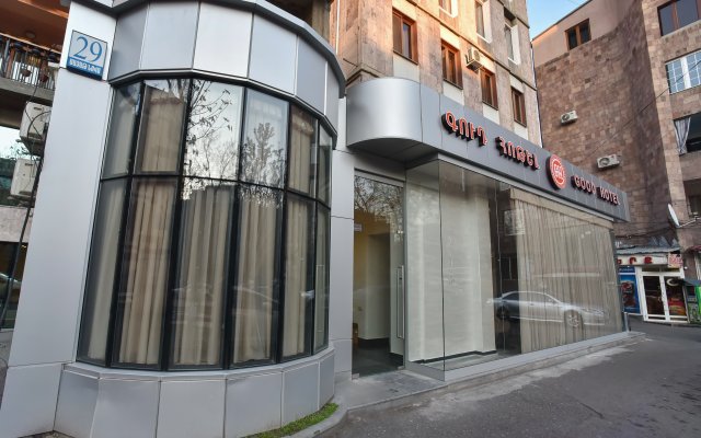 Отель Good Yerevan