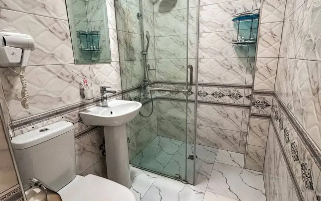 Sardor Guest House