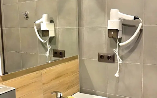 Apartments Holiday And Business