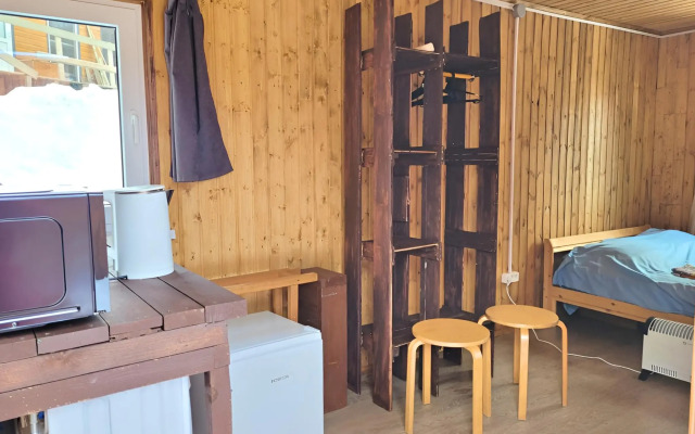 Частный дом Домик у снежных вершин