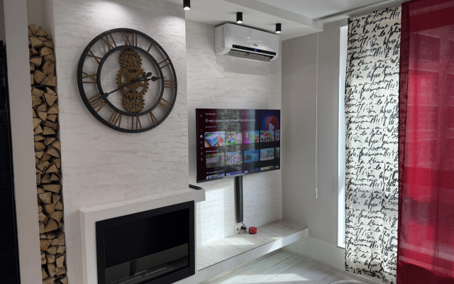 Апартаменты Стильные апартаменты с отдельной спальней