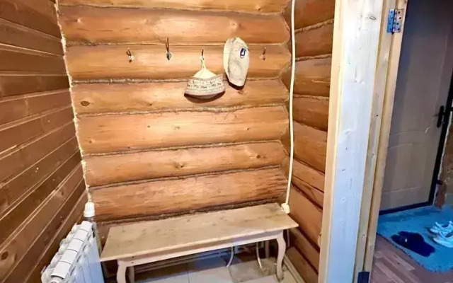 Na Ovrazhnoy 26v Private House