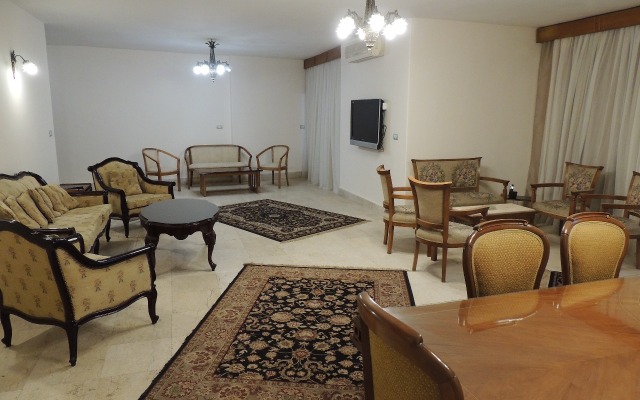 Sultan Near Hilton Cairo Nile Maadi Apartments
