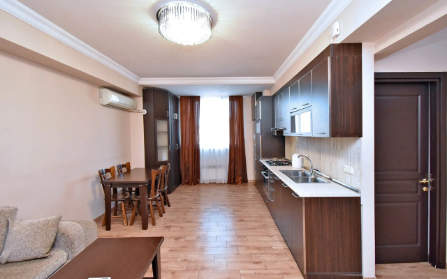2-K, Ulitsa Yeznika Kokhbatsi, Ko110 Flat