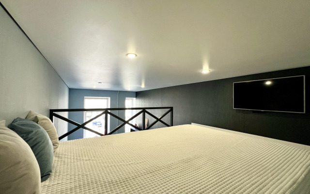 Квартира СуткиСпб Загородный 36 (1)