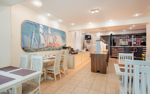 Brigantina Hotel