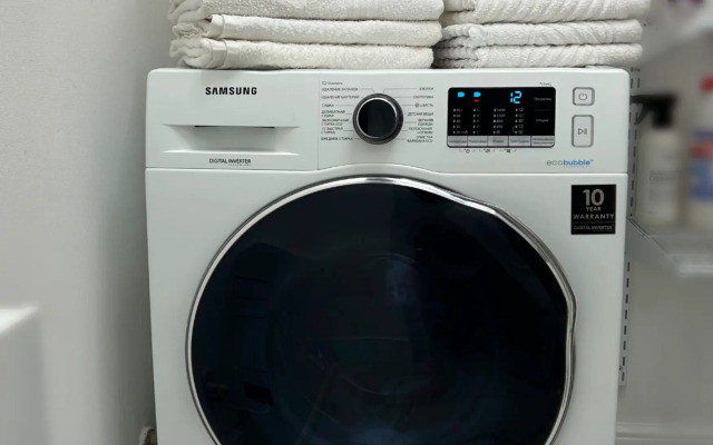 Living Quarters Elizaveta Na Ul.Ostrovskogo 25