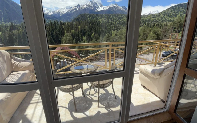 Shatun Hotel