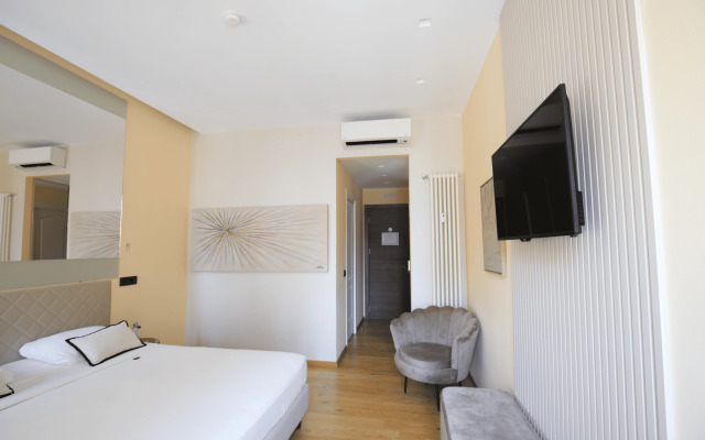 Бутик-отель AH Fashion District