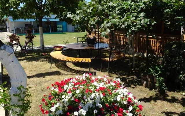 Мини-отель Кипарис