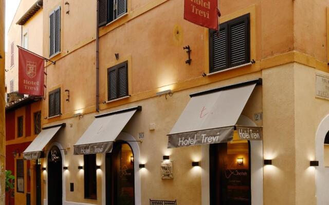 Hotel Trevi