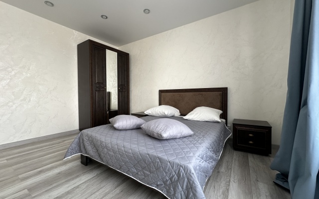 Trekhkomnatnaya Optimistov 9 Flat