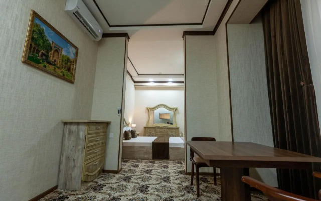 ARK Hotel