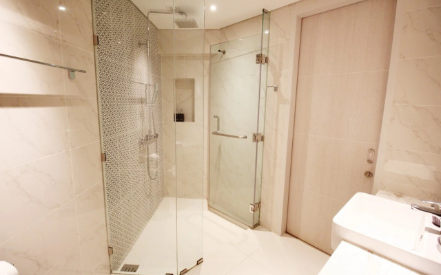 Lakeview 1BR – Laguna Beach Apartments