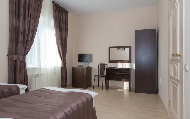 Viktoriya Hotel 3*