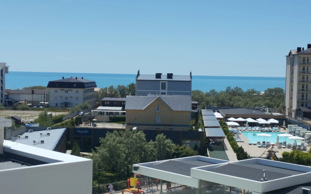 V neskolkikh shagakh ot morya Flat