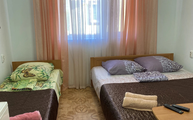 Adile Guest House
