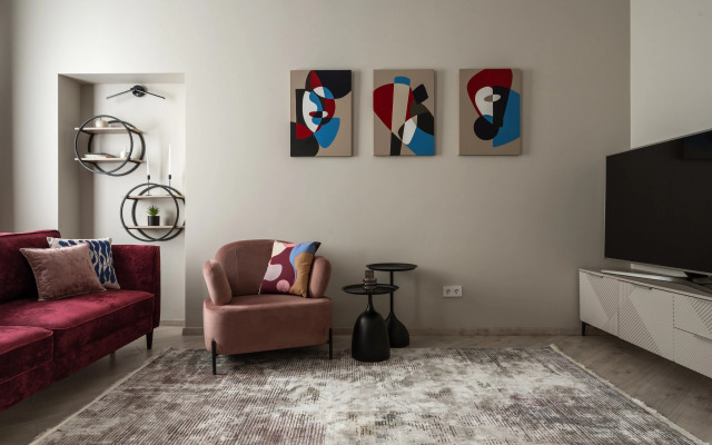 Квартира Трехкомнатная на Канале Грибоедова