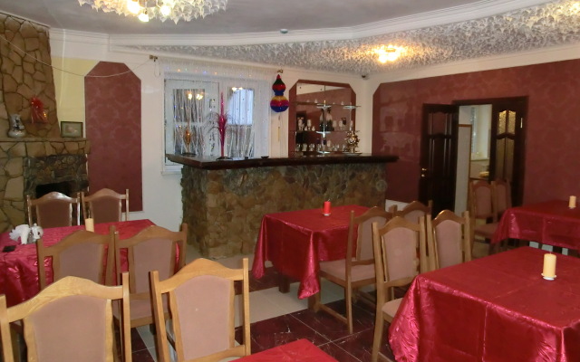 Ice Cherry Dombai Hotel