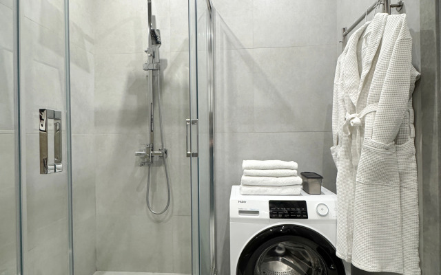 Апартаменты Улучшенные дизайнерские 37 м (Vivaldi центр Сакко 24)