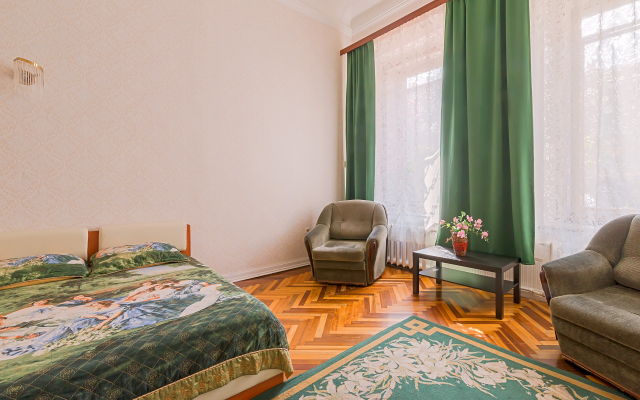 Na Chajkovskogo Apartaments