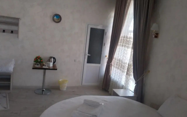 Green Lux Guest House