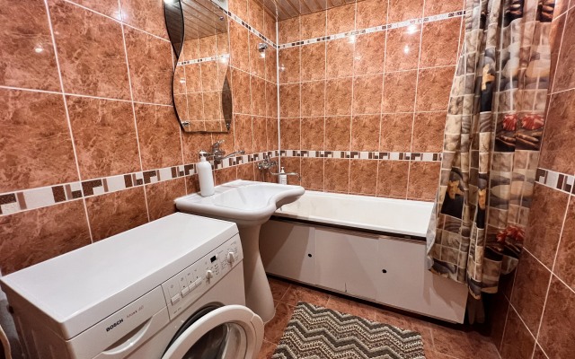 Apartment 2kV Eastern shopping center Crystal Cozy on Permyakova 69/2