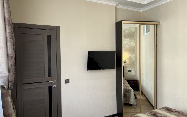 Апартаменты 218 Мира 44