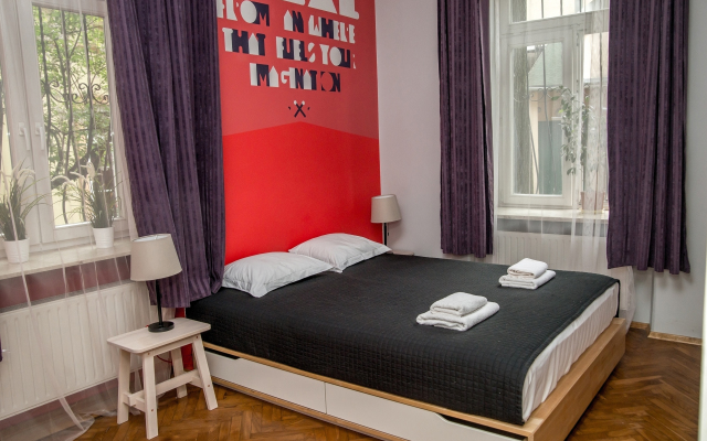 Red Kurka Apartments