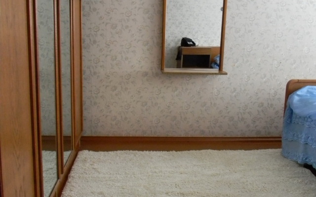 Na Dzerzhinskogo 6  apartments