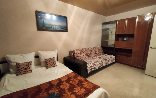 Апартаменты День & Ночь на Краснознаменная 92