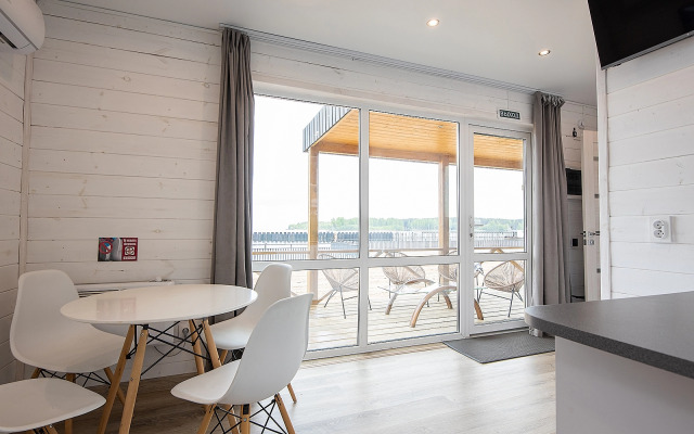 Отель Акватория