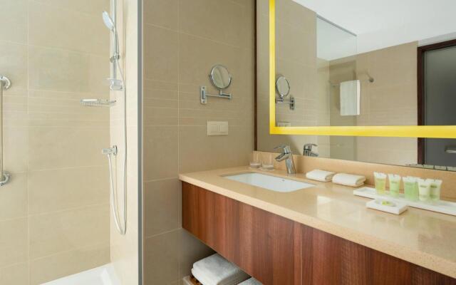 Courtyard By Marriott Tashkent